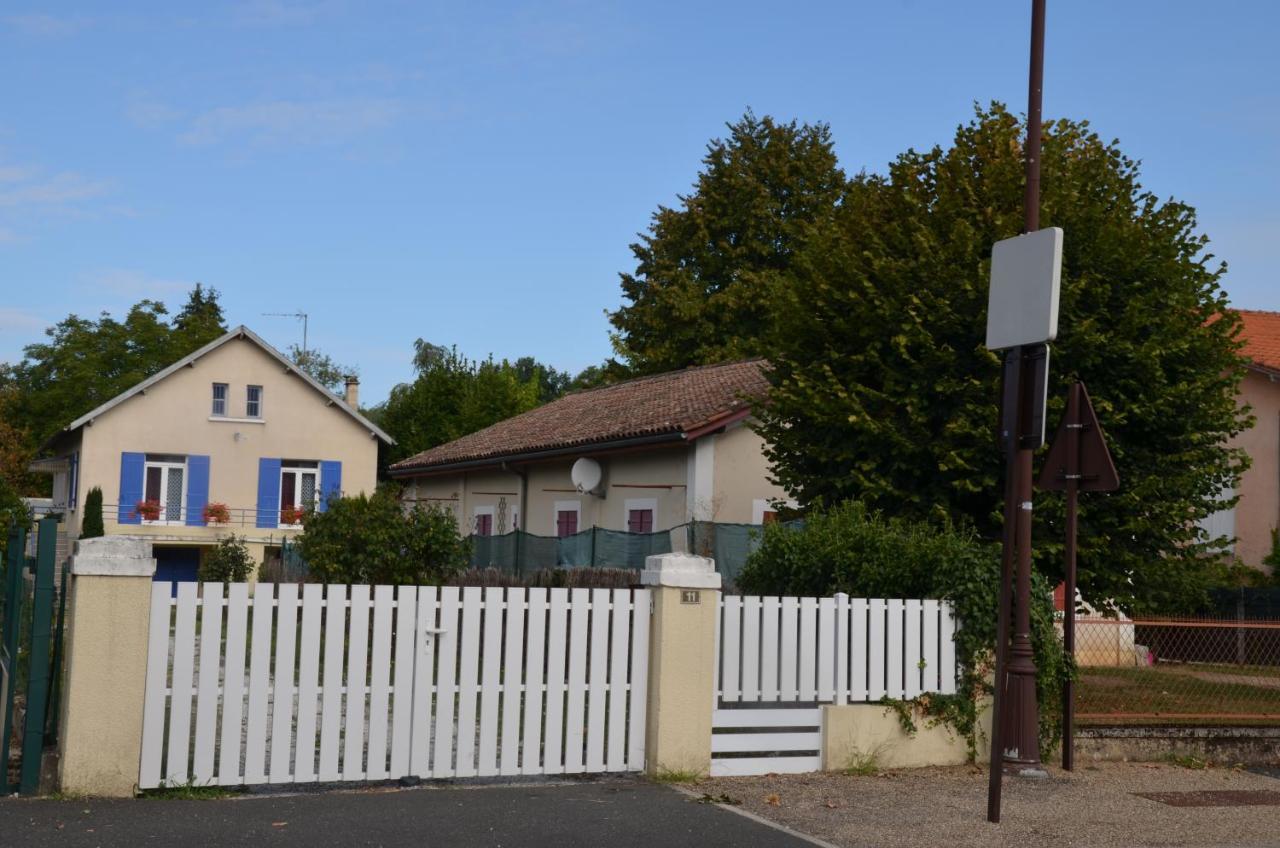 فيلا Weckerlin Sarliac-sur-l'Isle المظهر الخارجي الصورة